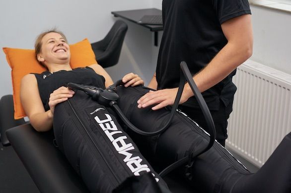 Regeneracja z wykorzystaniem systemu Normatec w REHIS